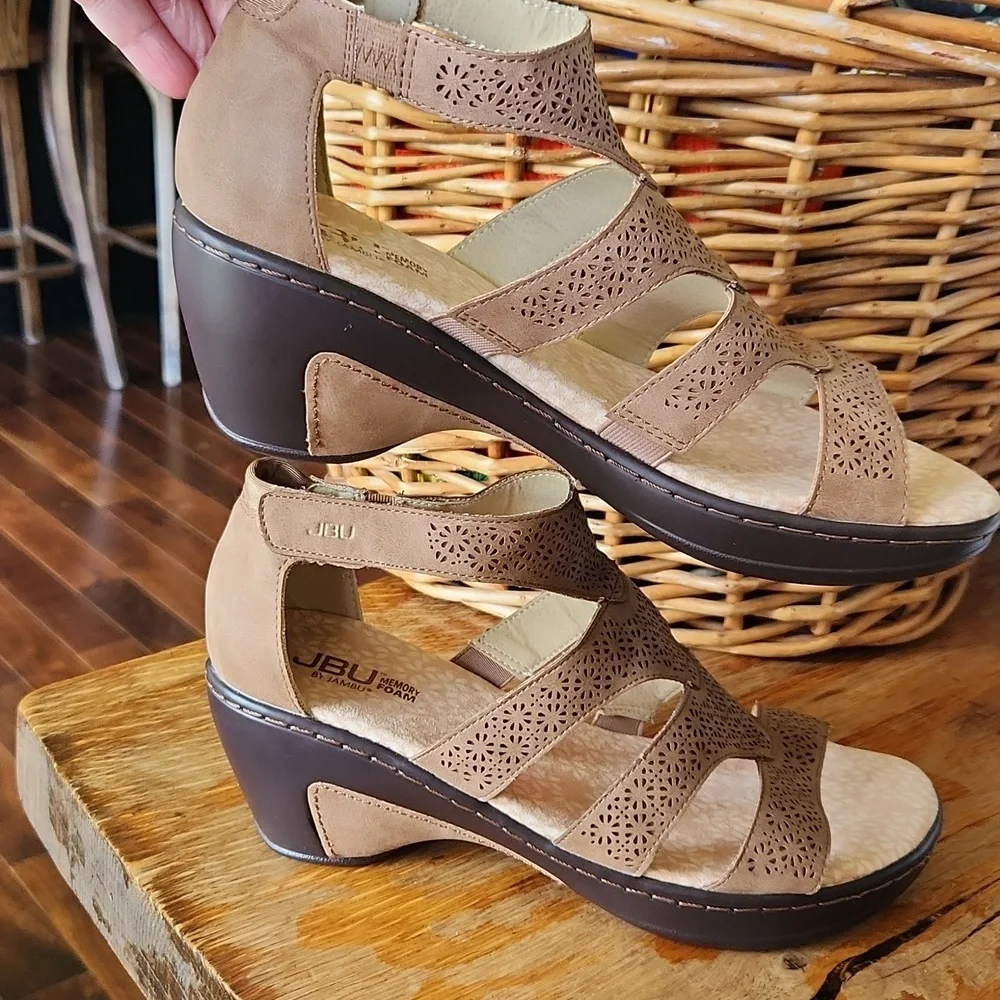 JBU byJAMBU Bianca Tan Wedge Strappy Sandal sz 9.5 - Picture 5 of 16